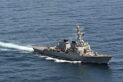ВМС США изучит версию о кибервмешательстве при столкновении эсминца