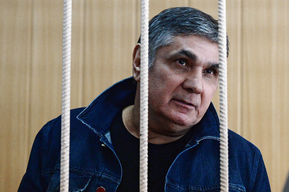 Шакро Молодой предстанет перед судом за вымогательство 18 миллионов рублей