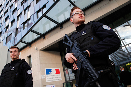 Францию уличили в выплате пособий боевикам ИГ