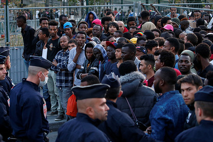 Французская сенатор сравнила нашествие мигрантов с нацистской оккупацией
