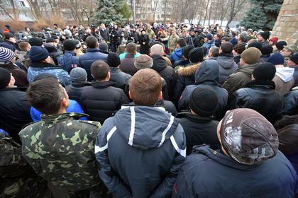 Киевская полиция нашла в ночном клубе пополнение для армии