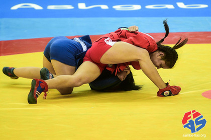Россия завоевала 26 золотых медалей на молодежном чемпионате мира по самбо