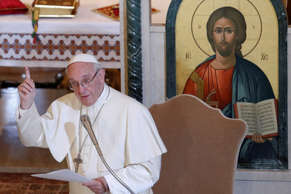Папа римский рассказал о своем распорядке дня «по-украински»