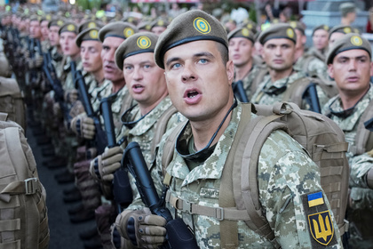 Бойцы ВСУ отказались здороваться словами «Слава Украине»