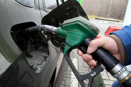 Цены на бензин в Туркмении за 10 лет подскочили в 20 раз