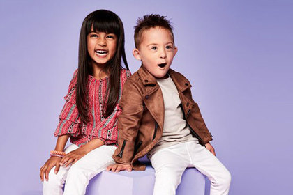 Дети с синдромом Дауна и с ДЦП снялись в рекламе британского бренда