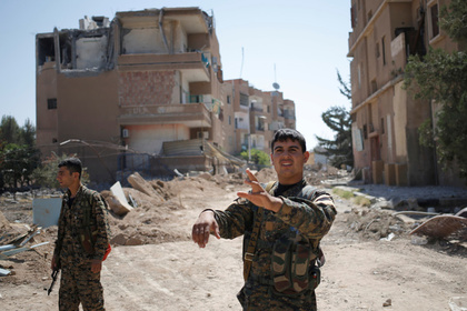 Курды опровергли информацию о просьбе помощи у сирийцев