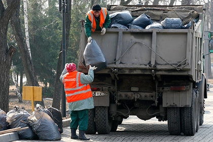 Петербуржцев напугали ростом «мусорного тарифа» в 30 раз