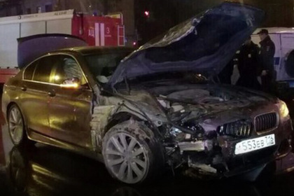 Лихач на BMW протаранил патрульную машину и убил полицейского