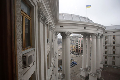 Украина избавится от дружбы с Россией без разрыва договора