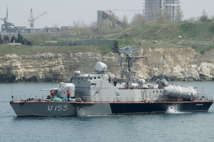 Украинские моряки пригрозили Порошенко вернуться в Крым за квартирами