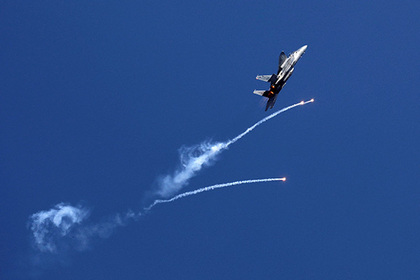 Израиль использовал боевую авиацию в борьбе с воздушными змеями