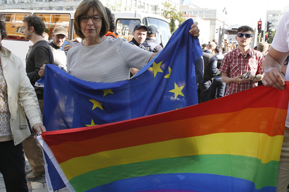 Волнующуюся за украинских геев евродепутата зря обнадежили от имени Порошенко