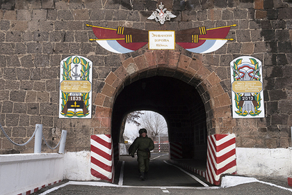 Пьяные российские военные устроили драку в Армении