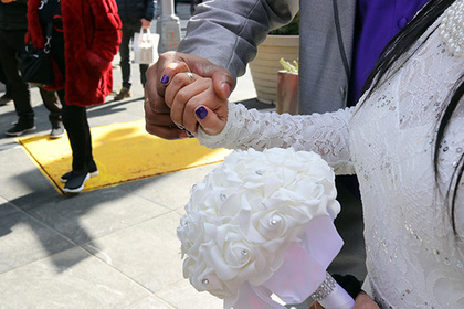 Невеста заставила гостей скинуться на шикарную свадьбу и отменила ее