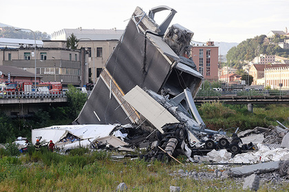 Уточнено число погибших при обрушении моста в Генуе