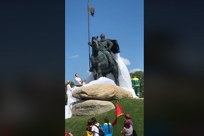 В Киеве открыли памятник «украинскому богатырю» Илье Муромцу